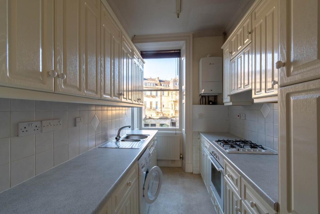 Additional image 10 of Royal Crescent, Bath