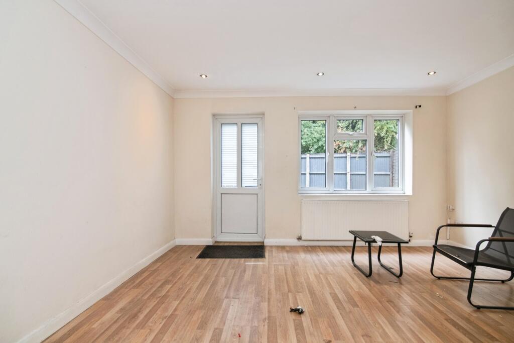 Additional image 6 of Huins Close, Redditch, Worcestershire, B98