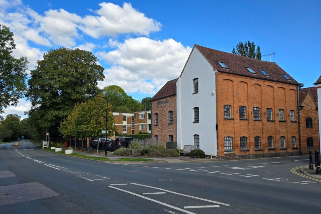 Additional image 9 of William James Way, Henley-in-arden, B95