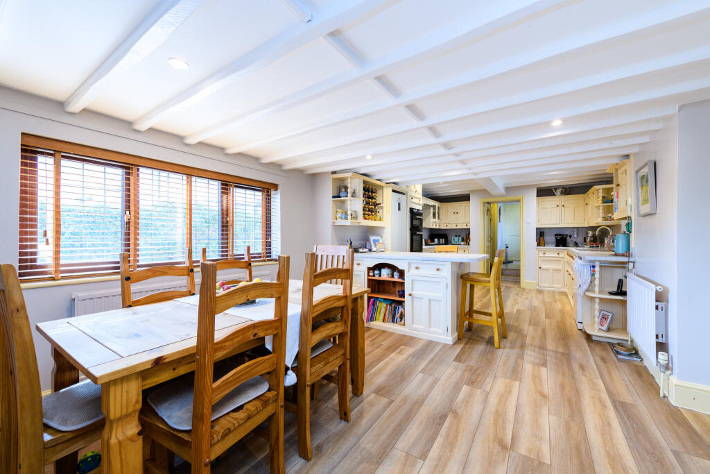 Additional image 7 of Main Street, Walton