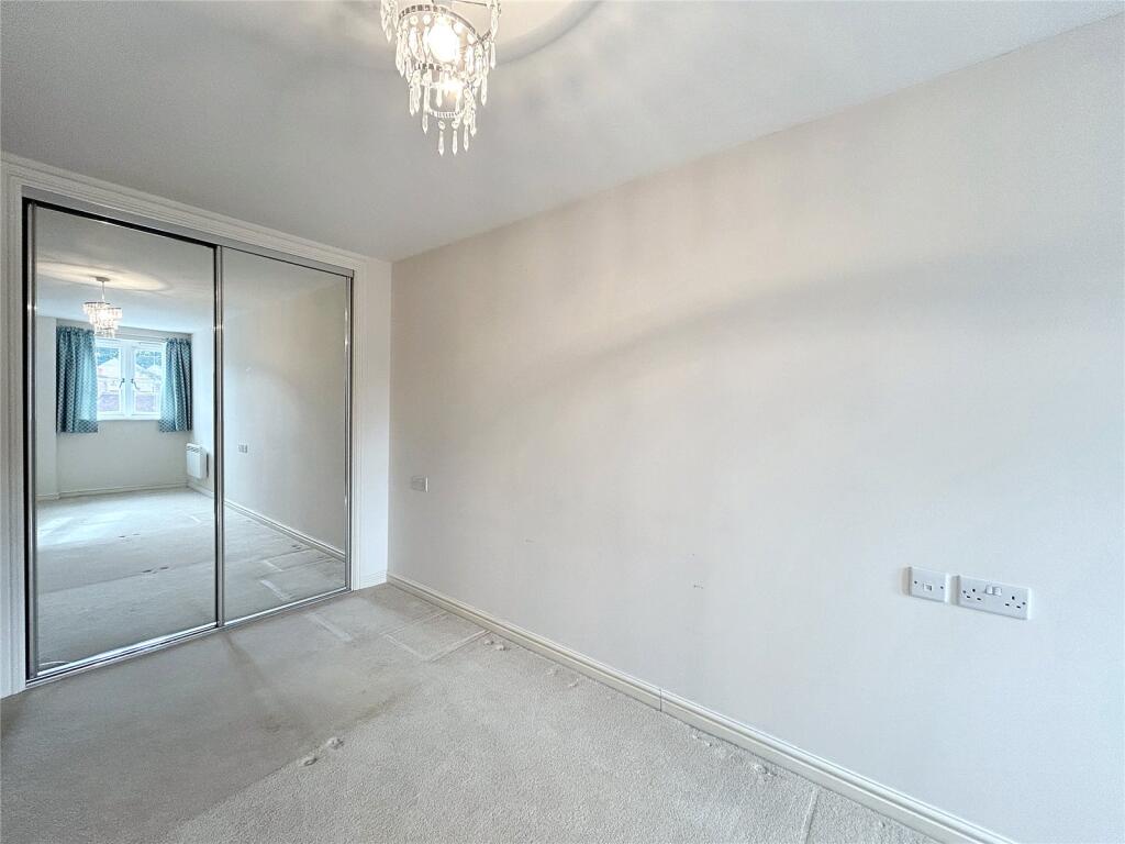 Additional image 5 of Imber Court, George Street