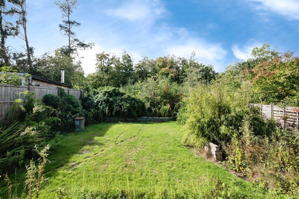 Additional image 16 of Alveston Close, REDDITCH, Worcestershire, B98