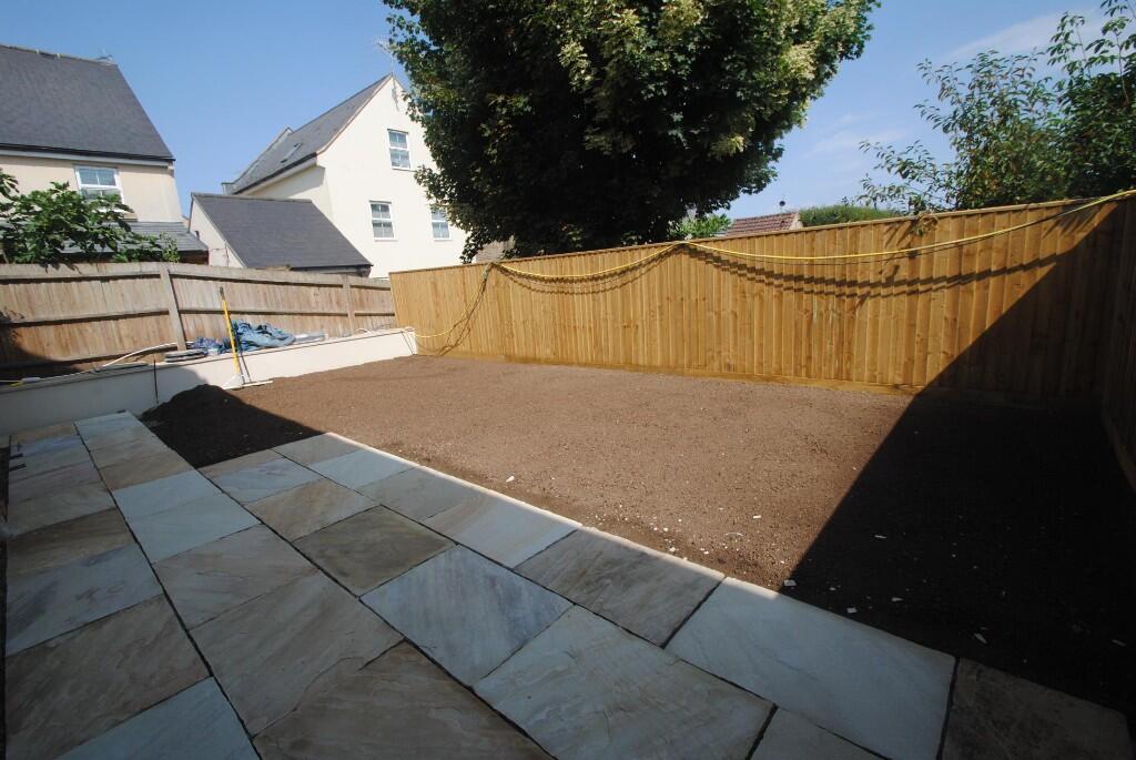 Additional image 4 of Maple House, 12a Locks Hill, Frome, Somerset, BA111NA