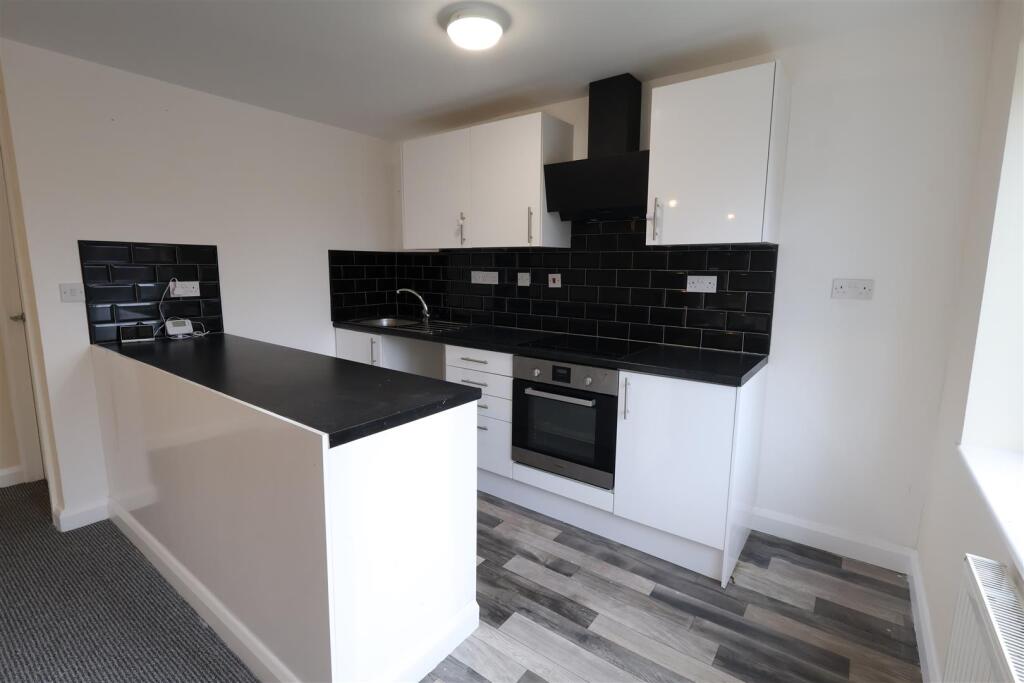 Additional image 9 of Kineton Close, Redditch