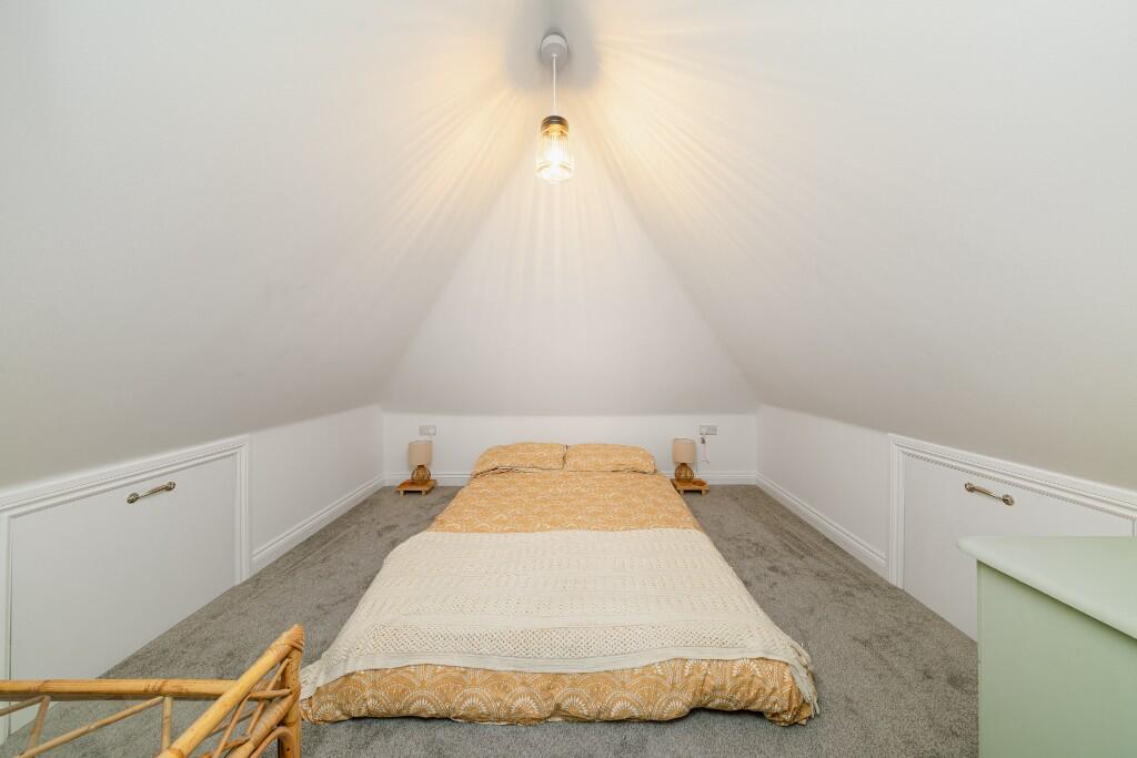 Additional image 18 of Clarendon Avenue, Trowbridge