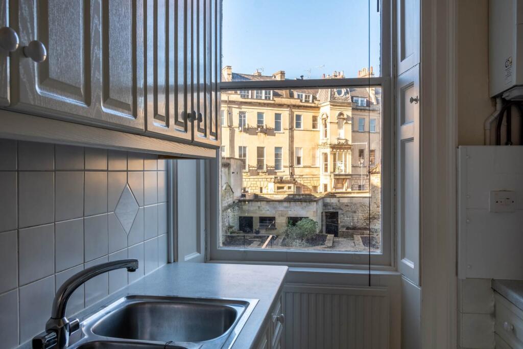 Additional image 11 of Royal Crescent, Bath