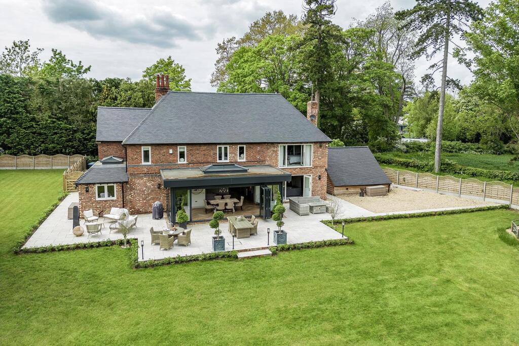 Additional image 12 of Stratford Road, Henley in Arden