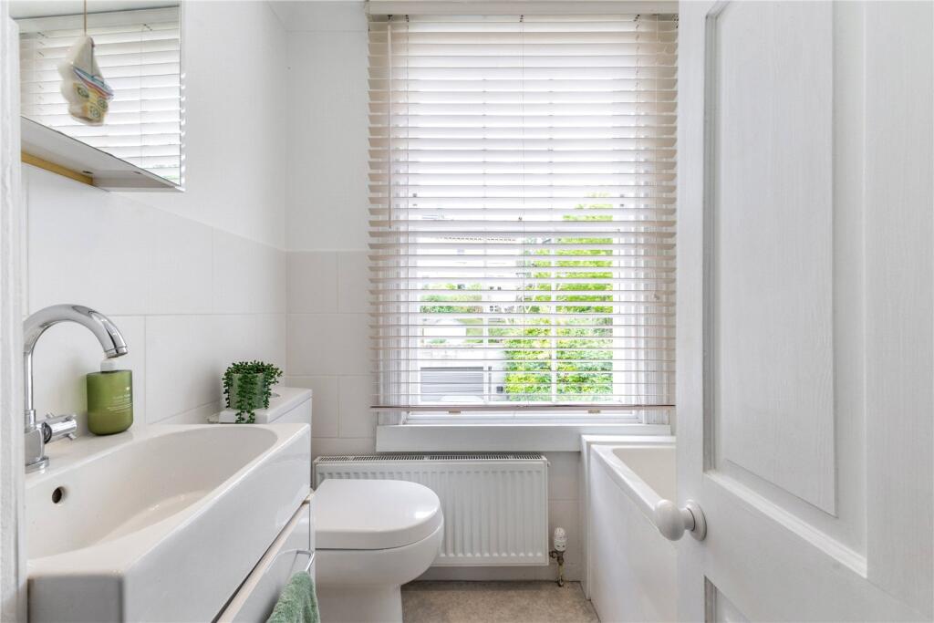 Additional image 19 of Cambridge Terrace, Bath, Somerset, BA2