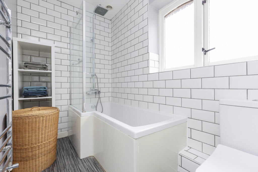 Additional image 23 of Quaperlake Street, Bruton, BA10