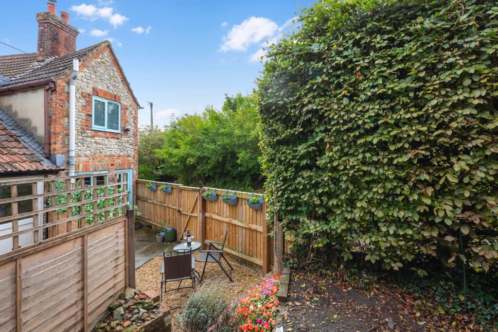 Additional image 15 of High Street, Sutton Veny