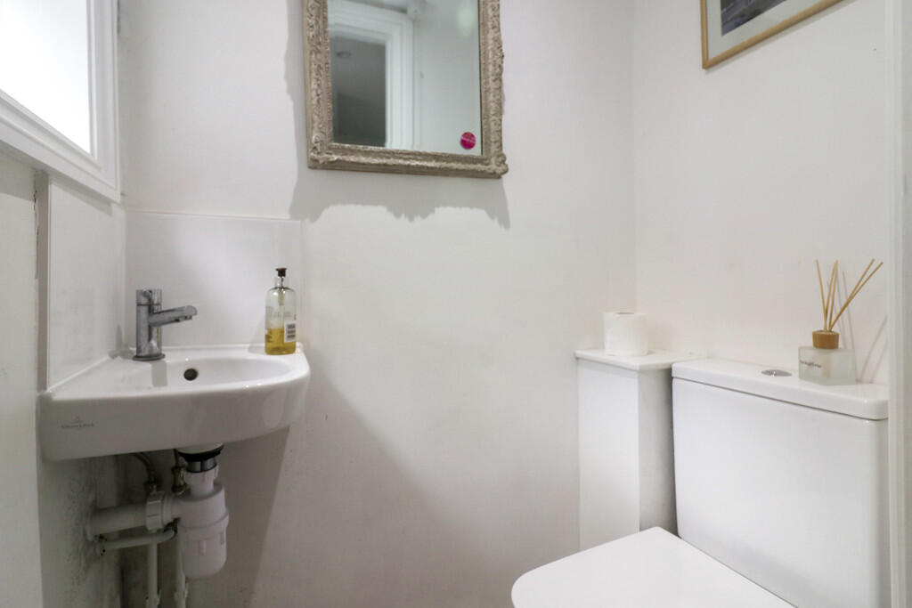 Additional image 22 of Walcot Parade, Bath
