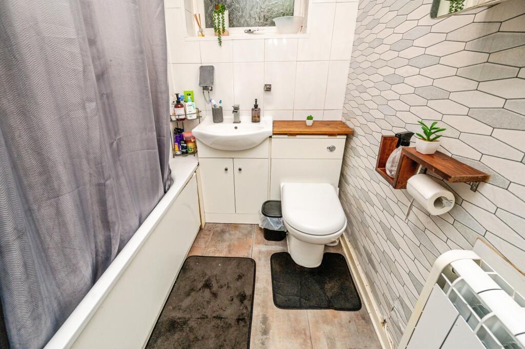 Additional image 13 of Northleach Close, Redditch, B98