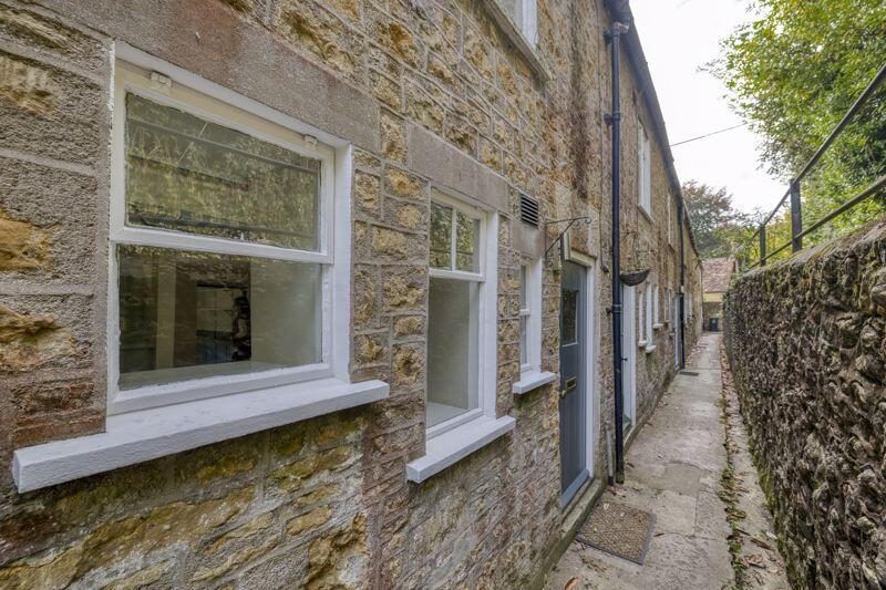 Additional image 16 of Pretty period property in Bruton