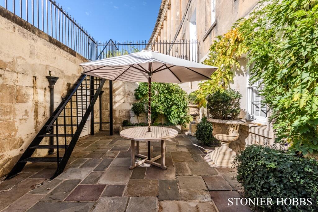Additional image 19 of The Garden apartment, 17 Royal Crescent, Bath, Somerset, BA1