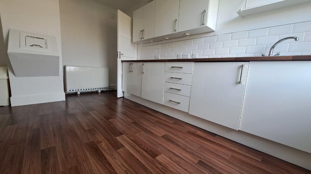 Additional image 5 of Royal Crescent, Bath, Somerset, BA1