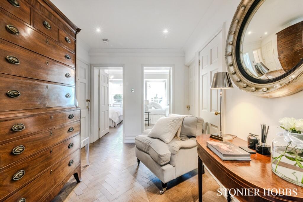 Additional image 14 of The Garden apartment, 17 Royal Crescent, Bath, Somerset, BA1
