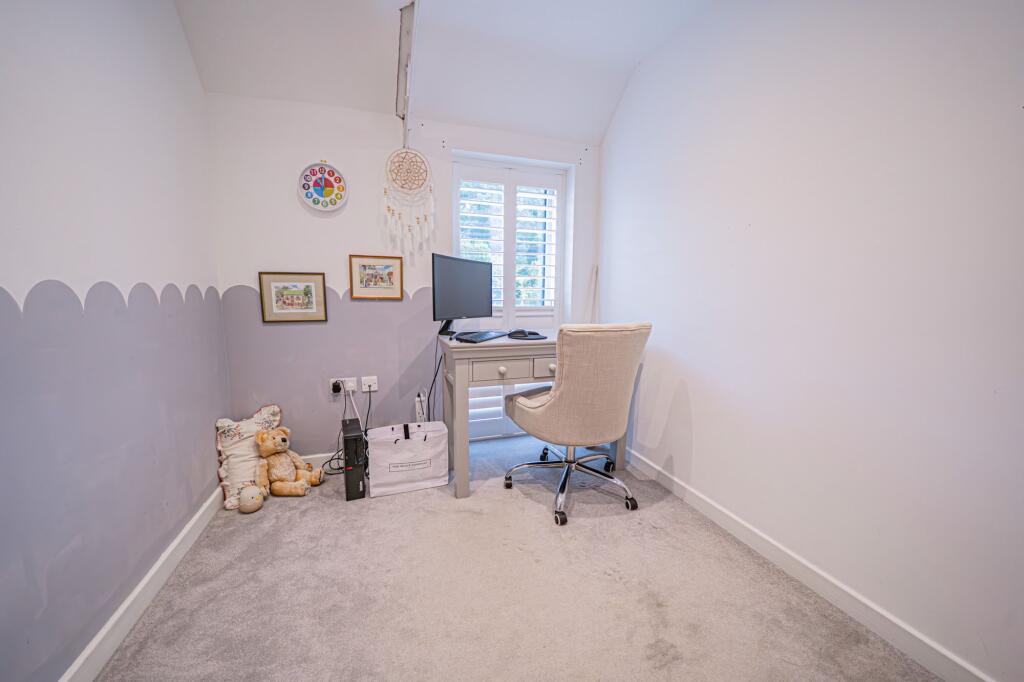 Additional image 22 of Warwick Road, Knowle, B93