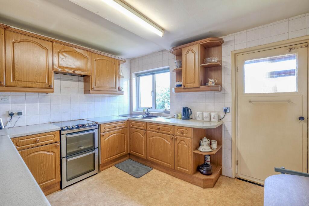 Additional image 5 of Clent Avenue, Redditch, B97