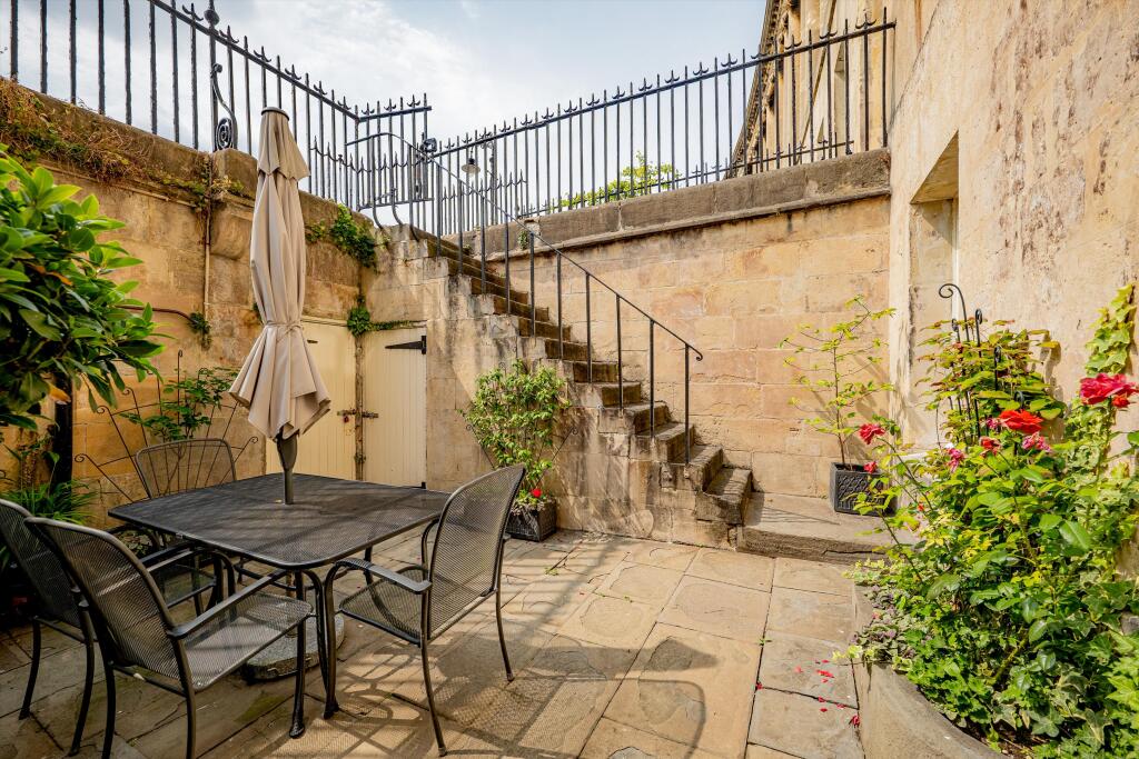 Additional image 12 of Royal Crescent, Bath, Somerset, BA1