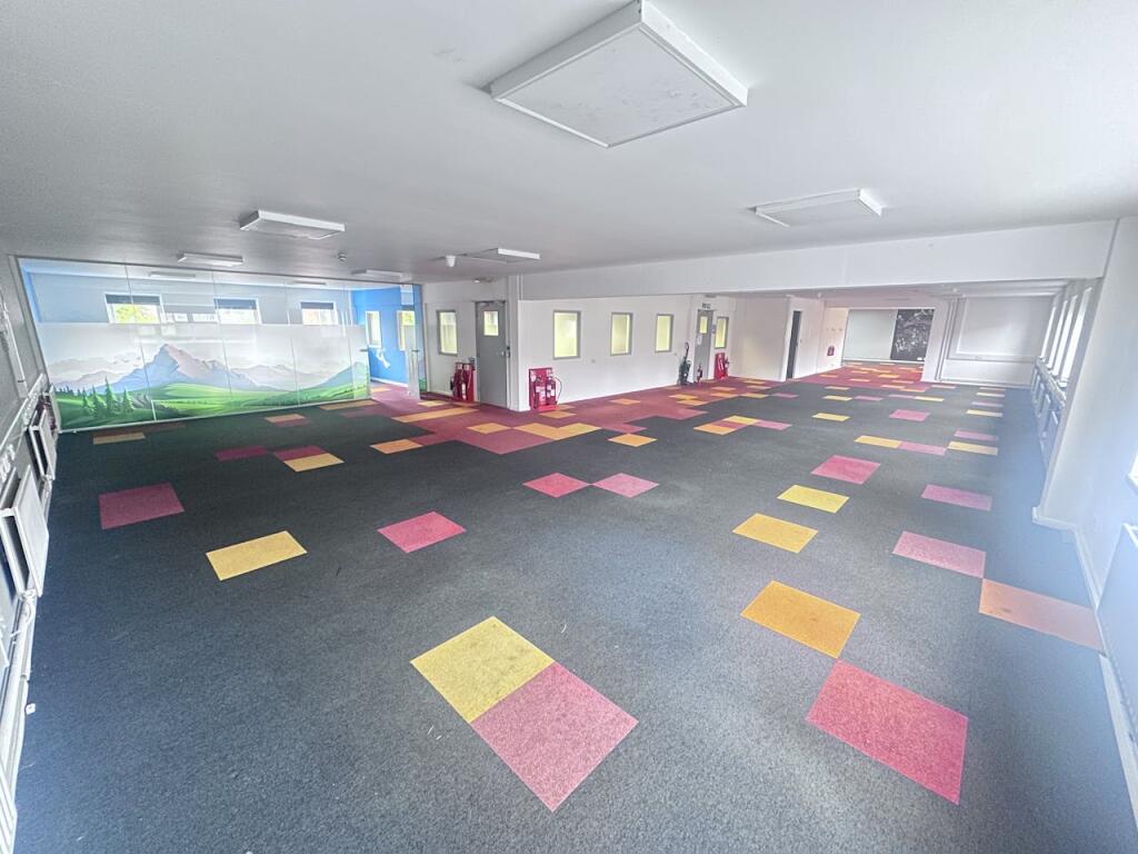 房产图片 9 - Greville House，高街，诺尔，B93 0LN