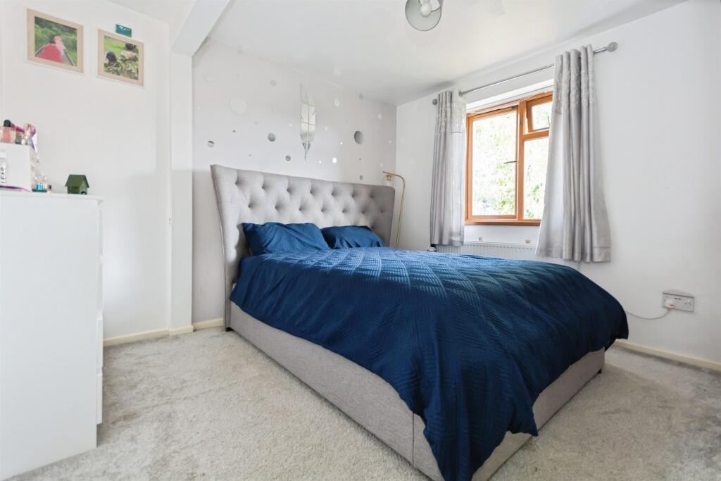 Additional image 11 of Napton Close, Redditch