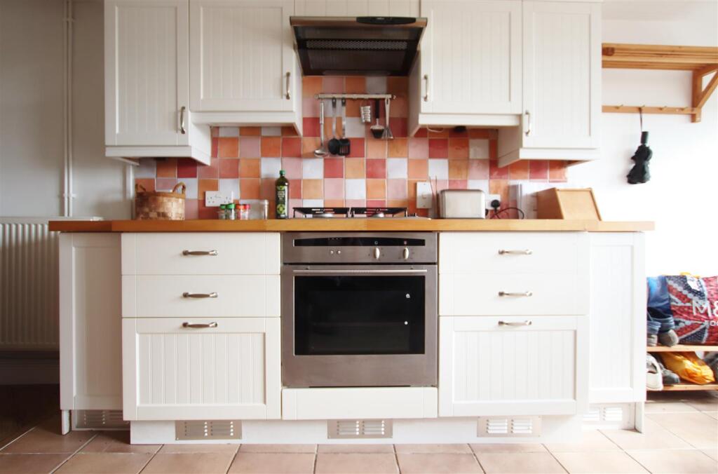 Additional image 4 of Tory, Bradford-On-Avon