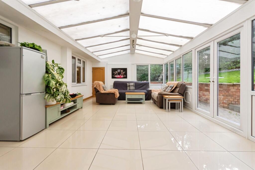 Additional image 6 of The Mayfields, Redditch