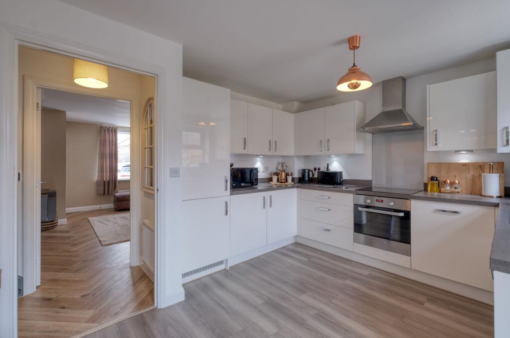 Additional image 7 of Edgefield Close, Redditch, B98