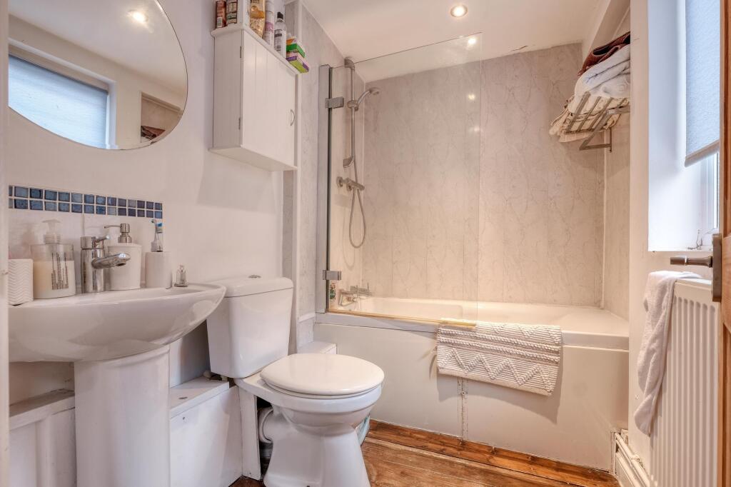 Additional image 8 of Avenue Road, Astwood Bank, B96