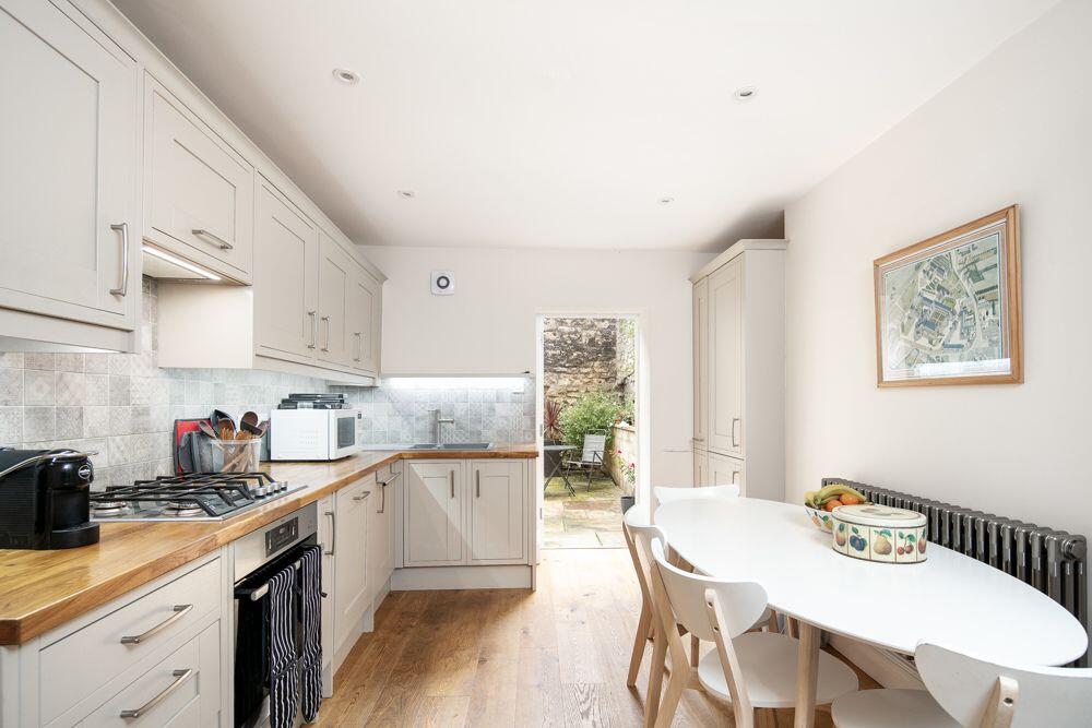 Additional image 13 of Flat ,  Rivers Street, Bath