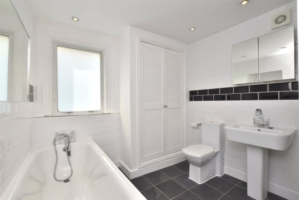 Additional image 9 of Hungerford Road, BATH, BA1