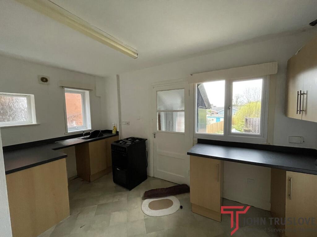 Additional image 4 of 17 The Meadway, Redditch, B97 5AB