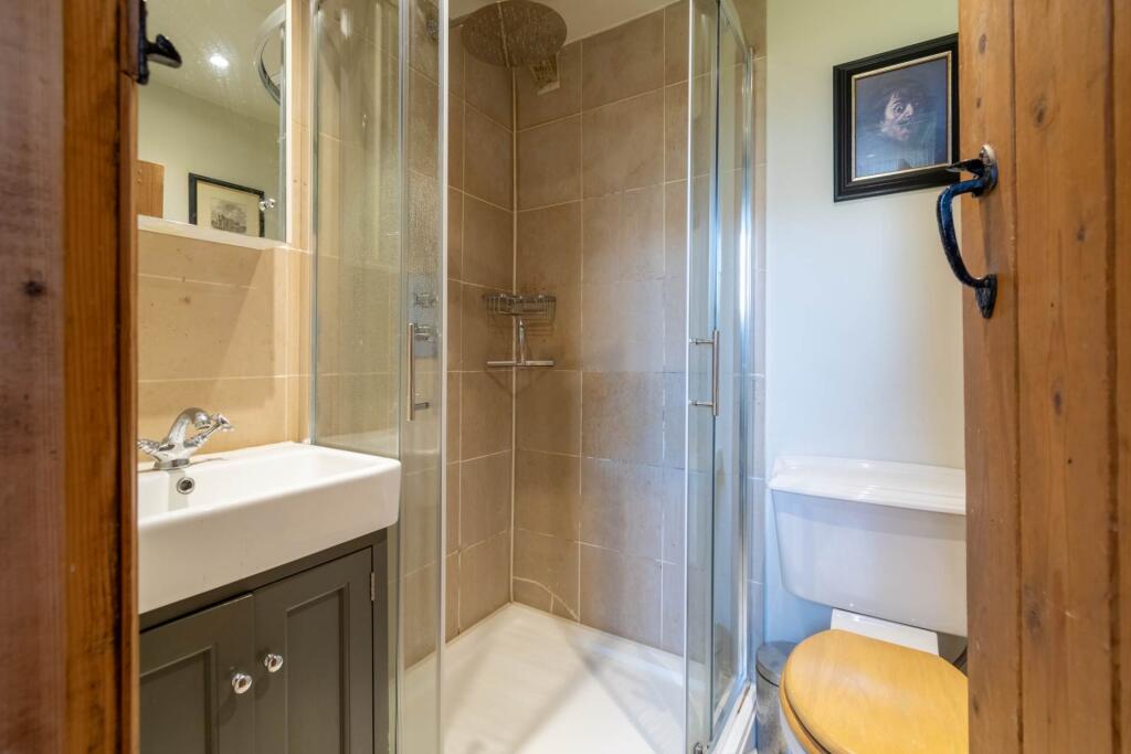 Additional image 12 of Willow Tree Cottage, Shoscombe