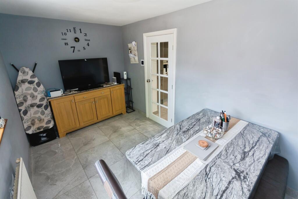 Additional image 17 of Napton Close, Redditch