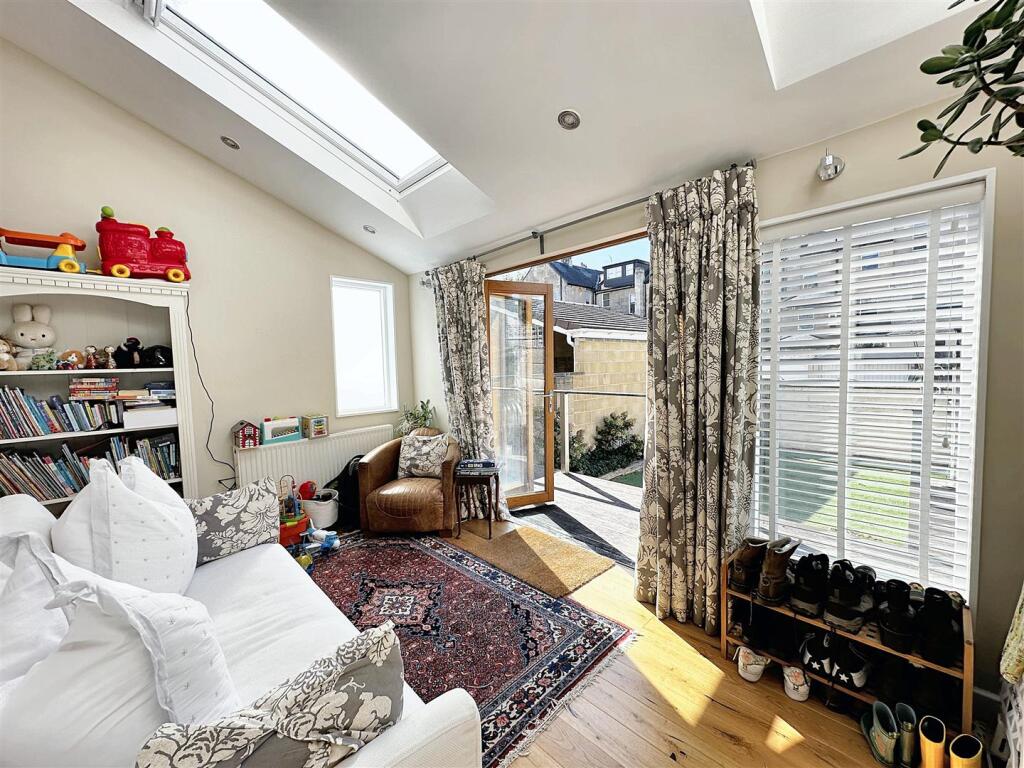 Additional image 5 of Lime Grove Gardens, Bath