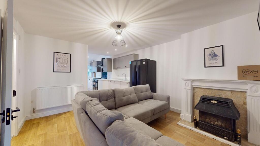 Additional image 3 of High Street, Bath