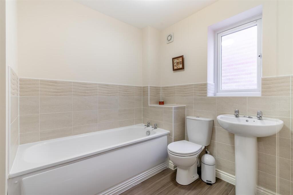 Additional image 12 of Market Way, Henley-In-Arden, B95