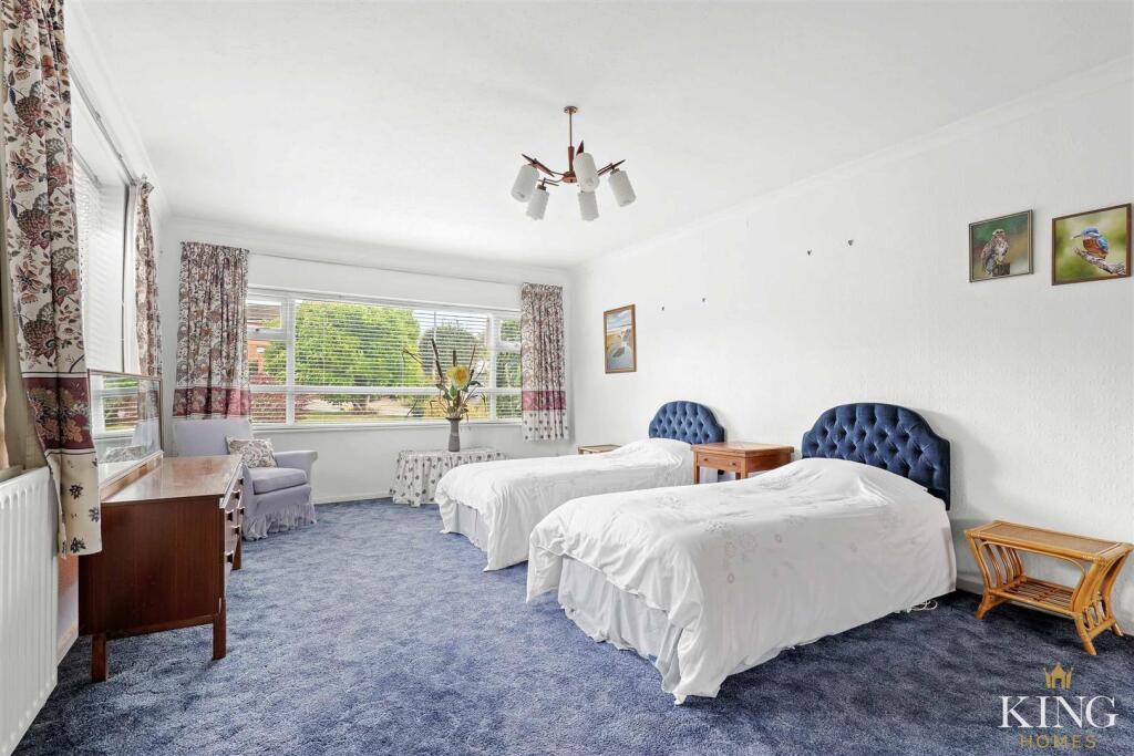 Additional image 8 of Brook End Drive, Henley-In-Arden