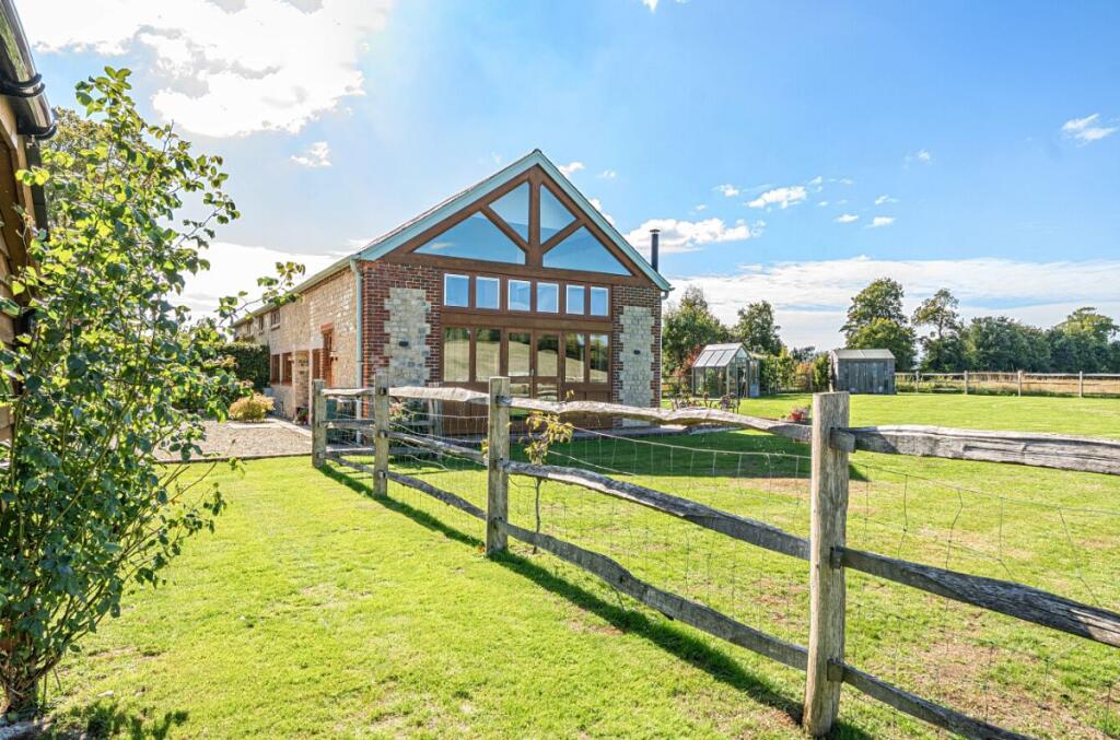Additional image 34 of Field Barn, Fisherton De La Mere, Warminster