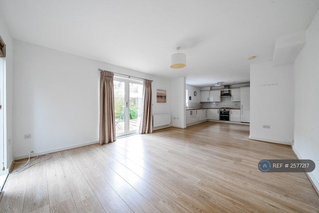 Additional image 4 of Elgin Grove, Street, BA16