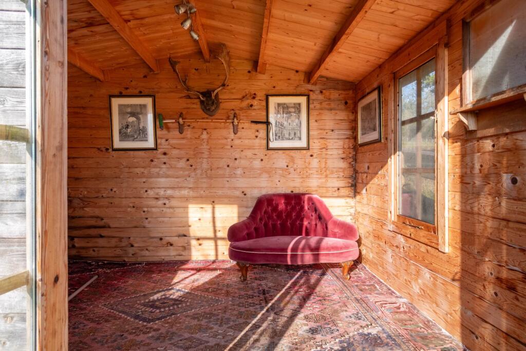 Additional image 15 of Willow Tree Cottage, Shoscombe