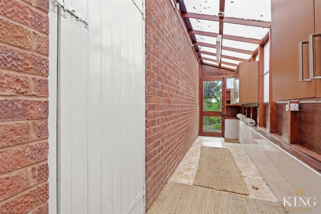 Additional image 7 of Brook End Drive, Henley-In-Arden