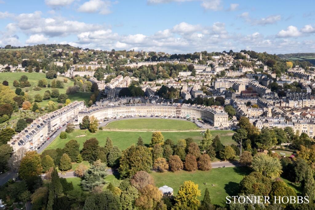 Additional image 29 of The Garden apartment, 17 Royal Crescent, Bath, Somerset, BA1