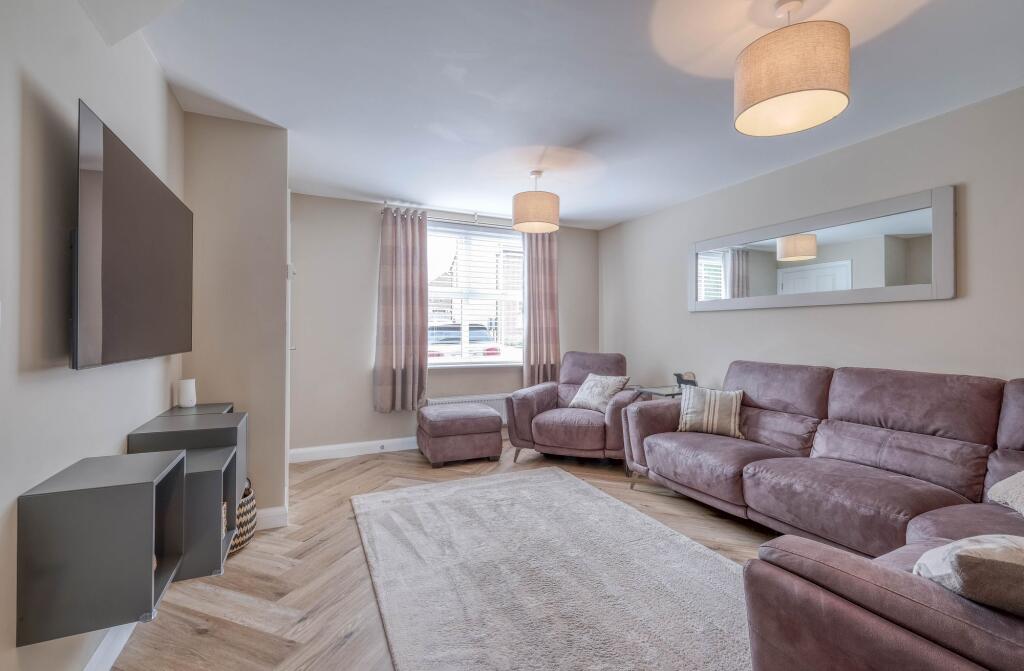 Additional image 6 of Edgefield Close, Redditch, B98