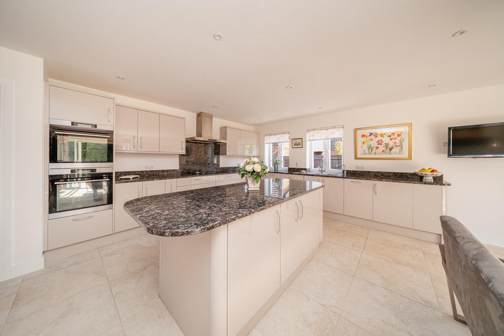 Additional image 7 of The Halve, Warminster