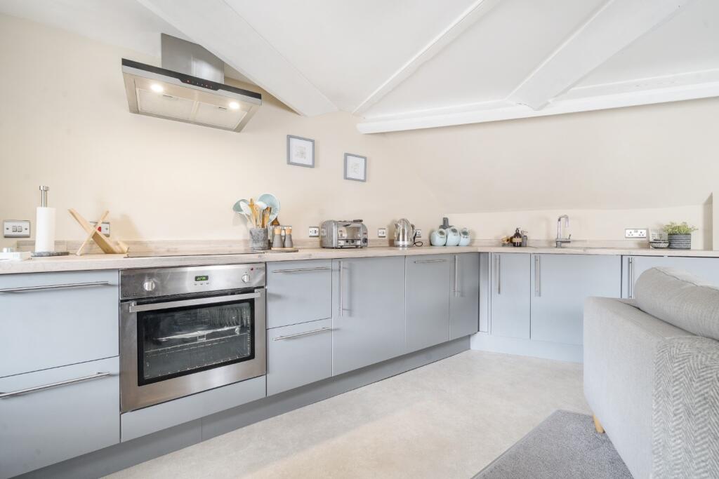 Additional image 4 of Central Bradford-On-Avon