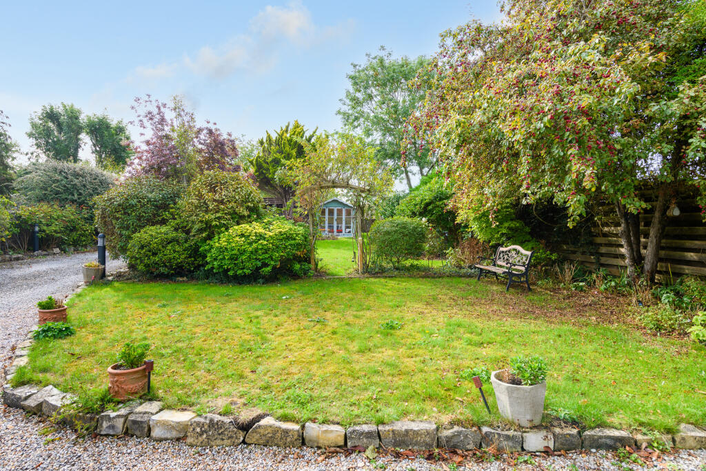 Additional image 19 of Main Street, Walton