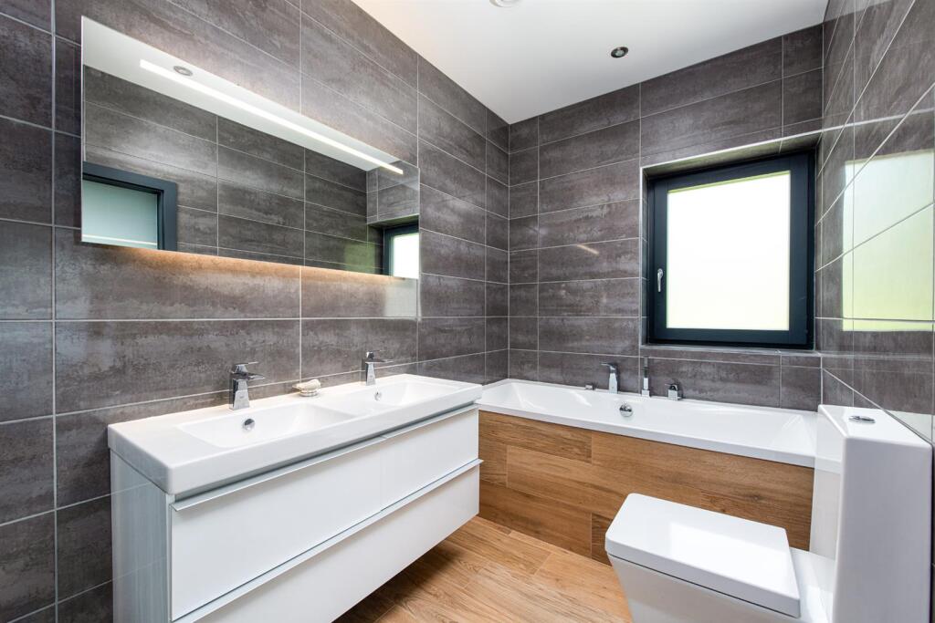 Additional image 12 of Richmond Road, Bath