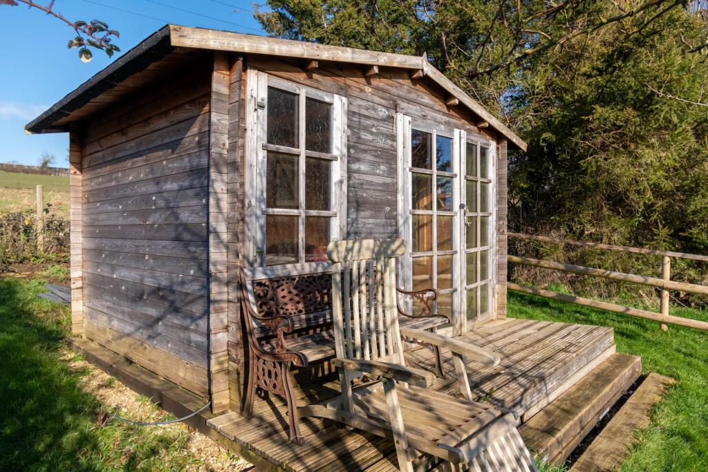 Additional image 14 of Willow Tree Cottage, Shoscombe