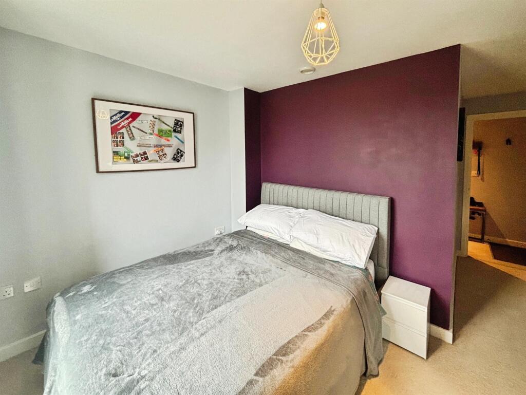 Additional image 14 of Lime Tree Square, Street